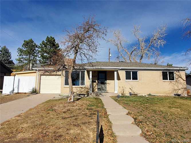 3791 W Wagon Trail Dr Littleton, CO 80123 | MLS ® 6057020 Photo 1