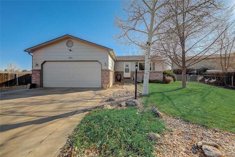 582 Cottonwood Place Loveland, CO 80538 | MLS 8595909 Photo 1