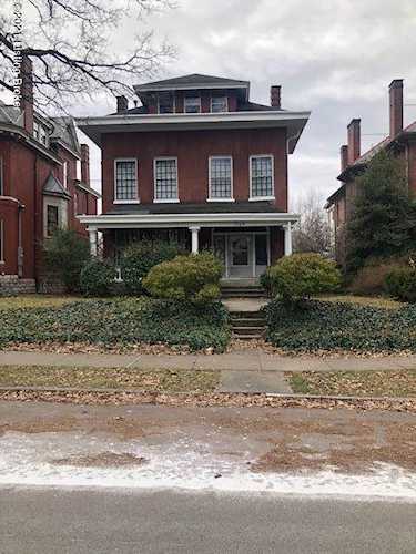 1264 Cherokee Louisville, KY 40205