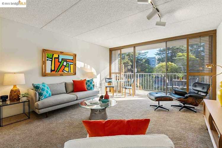 1 Kelton Ct Oakland, CA 94611
