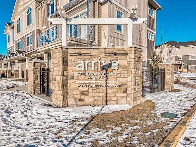 636 Skyview Ranch Grove NE Calgary, AB T3N 0R8