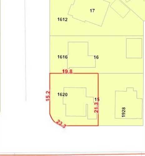 1620 Shelbourne St SW Calgary, AB T3C 2L3