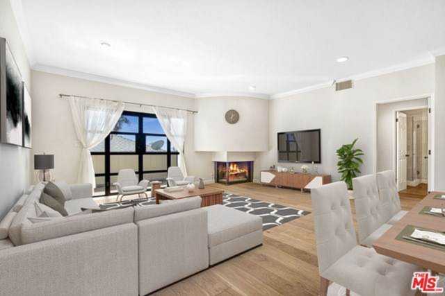 1133 N Clark Street #102 West Hollywood, CA 90069