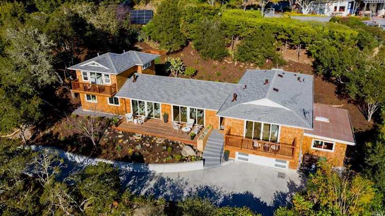 320 Vista Linda Drive Mill Valley, CA 94941