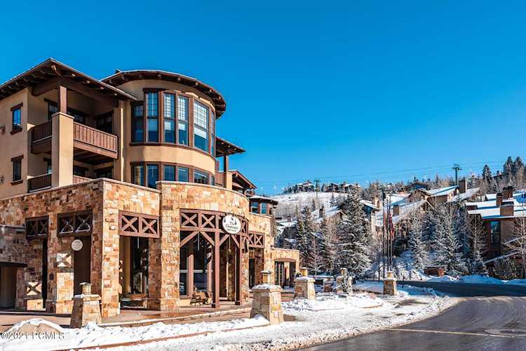 7815 Royal Street E Park City, UT 84060