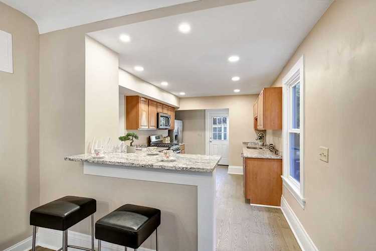362 Sherburne Avenue Saint Paul, MN 55103