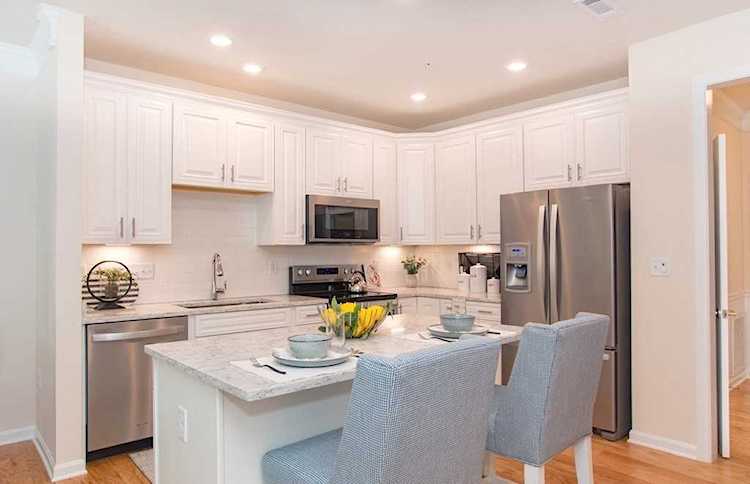 2205 Pennington Drive #2205 Walpole, MA 02081