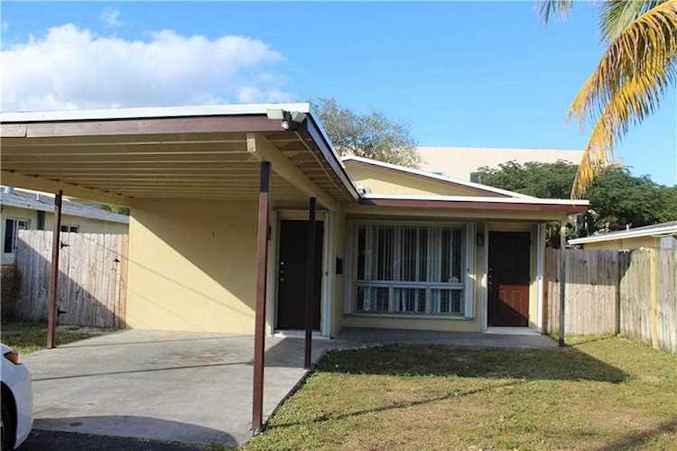 1573 NE 34th St Oakland Park, FL 33334