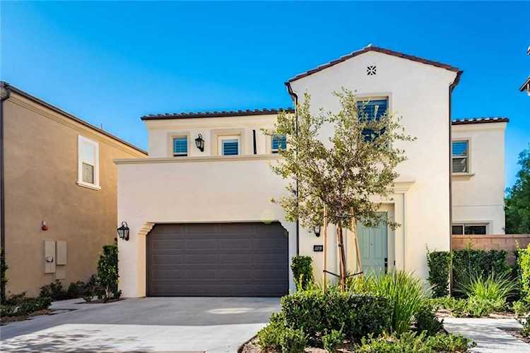 109 Hemisphere Irvine, CA 92618