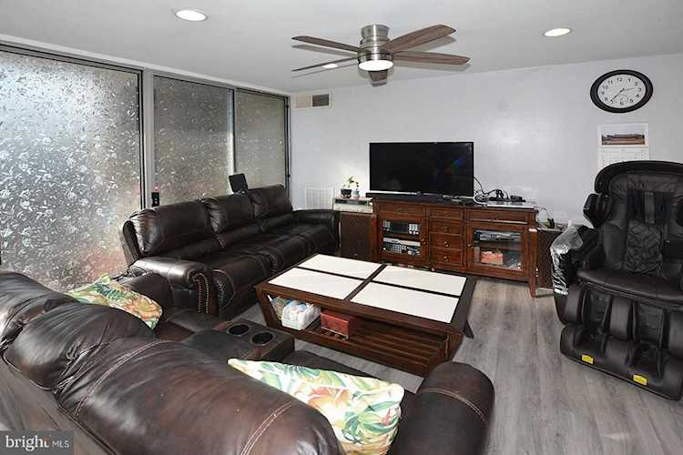 4415 Briarwood Ct N #41 Annandale, VA 22003