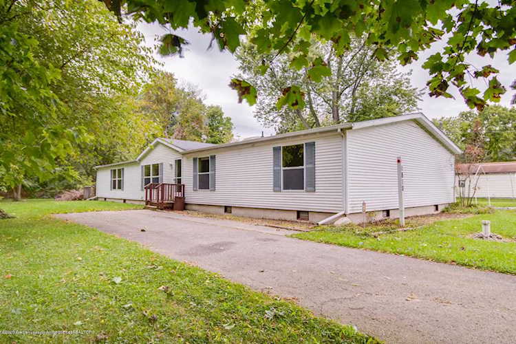 1810 Marcy Ave Lansing, MI 48917