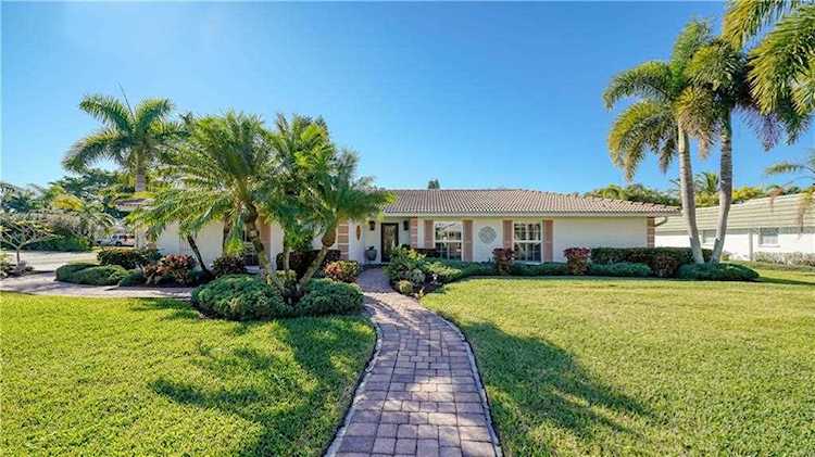 430 Bird Key Dr Sarasota, FL 34236