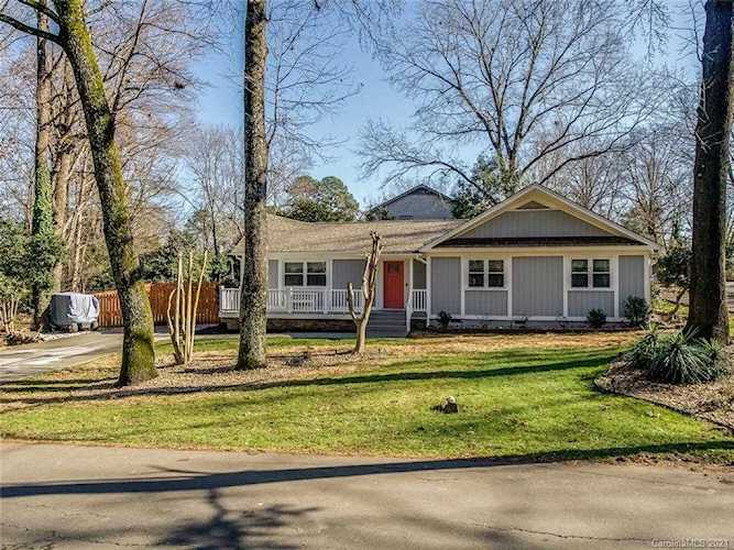 5091 Windward Dr Tega Cay, SC 29708