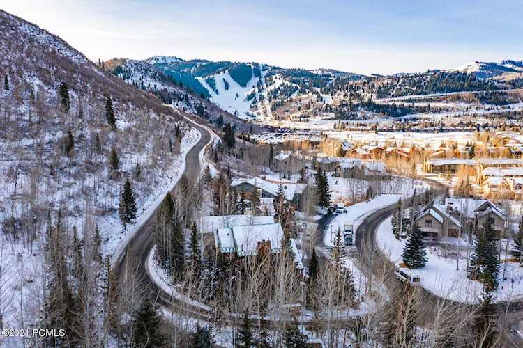 2418 Amundsen Ct Park City, UT 84060