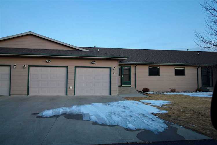 824 SW SW 35th Ave. SW Minot, ND 58701