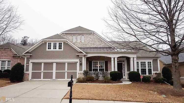 6111 Tree Line Way Hoschton, GA 30548