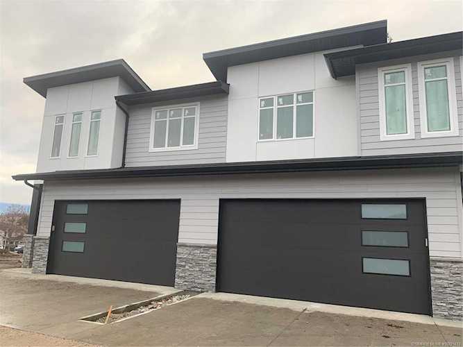 134 Summerhill Place Kelowna, BC V1V1T6