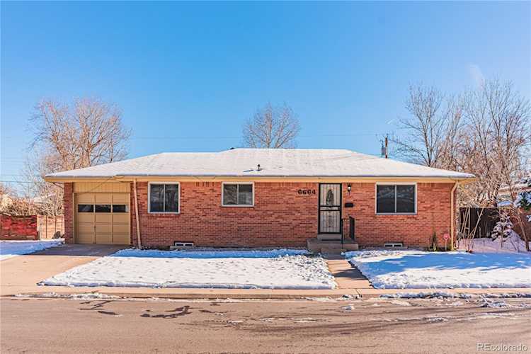 6664 S Lee Ct Centennial, CO 80121