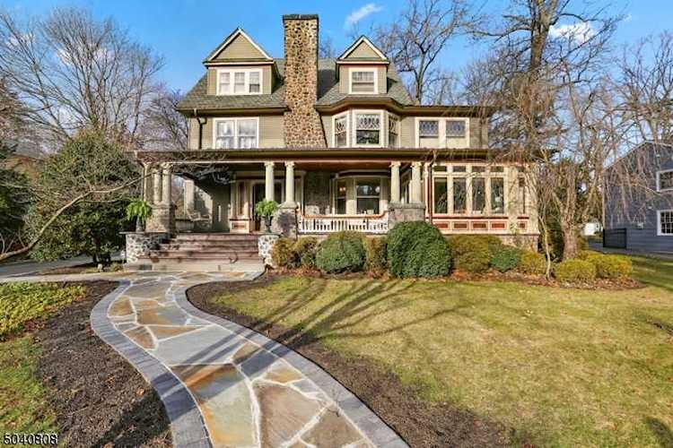 205 Fernwood Ave Montclair Twp., NJ 07043