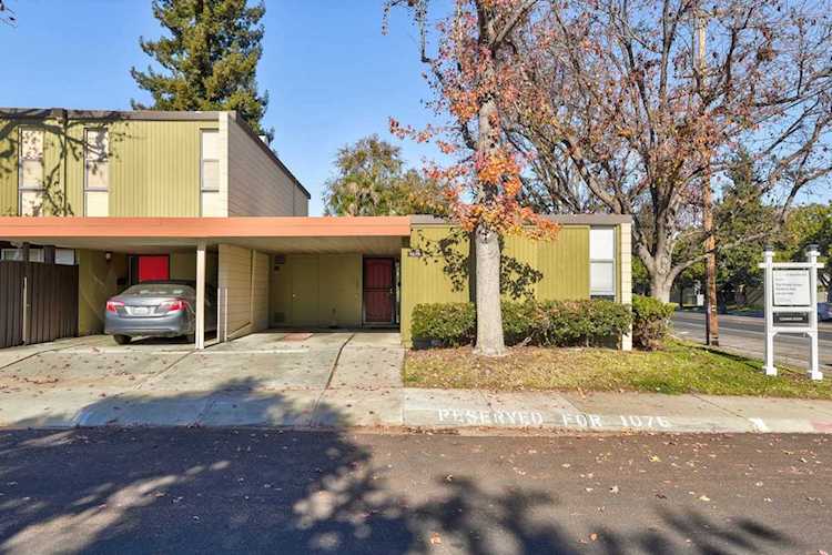 1076 Pomeroy Ave Santa Clara, CA 95051