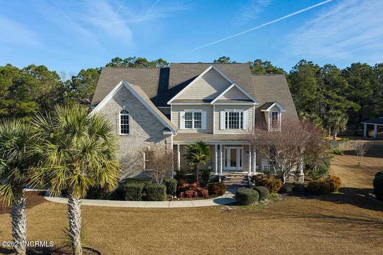 200 N Sea Lily Court Hampstead, NC 28443