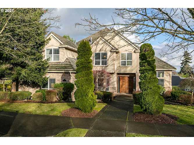 2900 Beacon Hill Dr West Linn, OR 97068