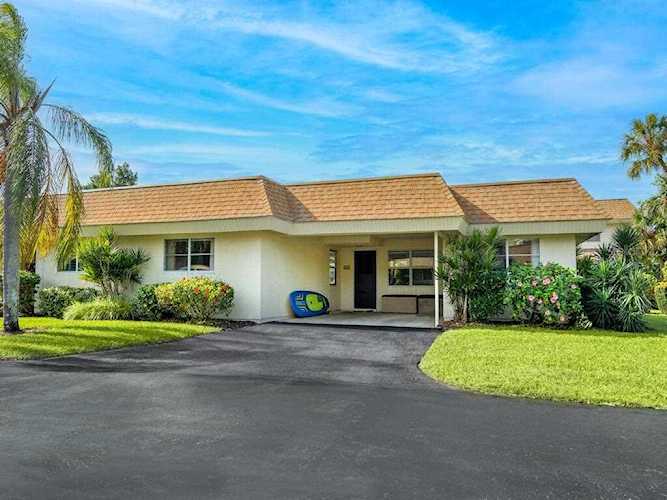 564 Sutton PLACE Longboat Key, FL 34228