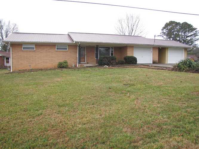 745 Spring Road Lenoir City, TN 37771