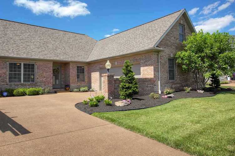 2031 Long Cove Circle Newburgh, IN 47630