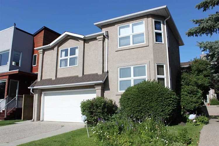 2429 28 St SW #1 Calgary, AB T3E 2H7