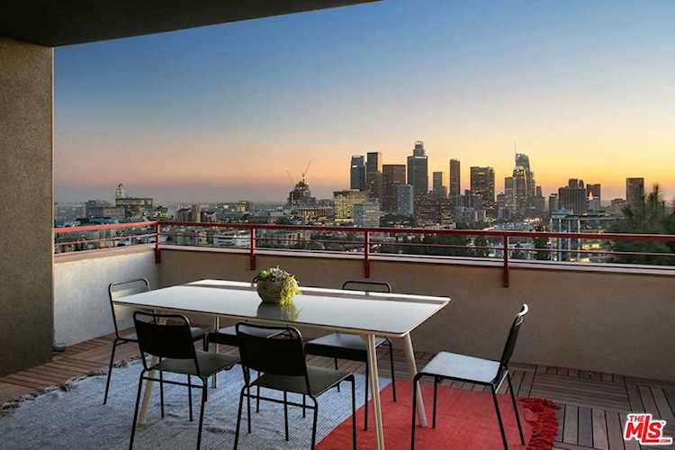 1020 N White Knoll Drive #3 Los Angeles, CA 90012
