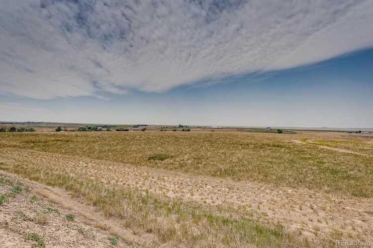 35200 E County Road 10 Watkins, CO 80137