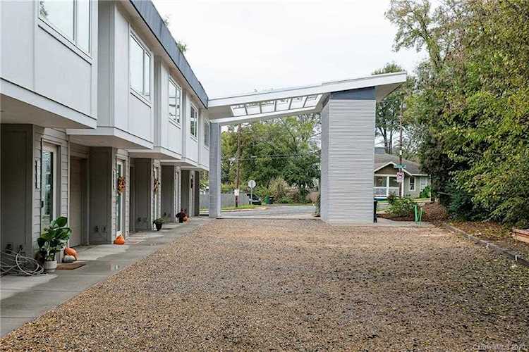 2728 N Davidson St Charlotte, NC 28205