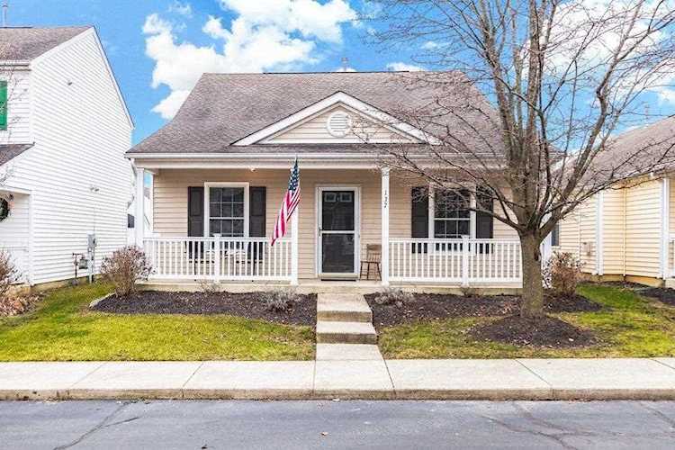 137 Hewes Street Delaware, OH 43015