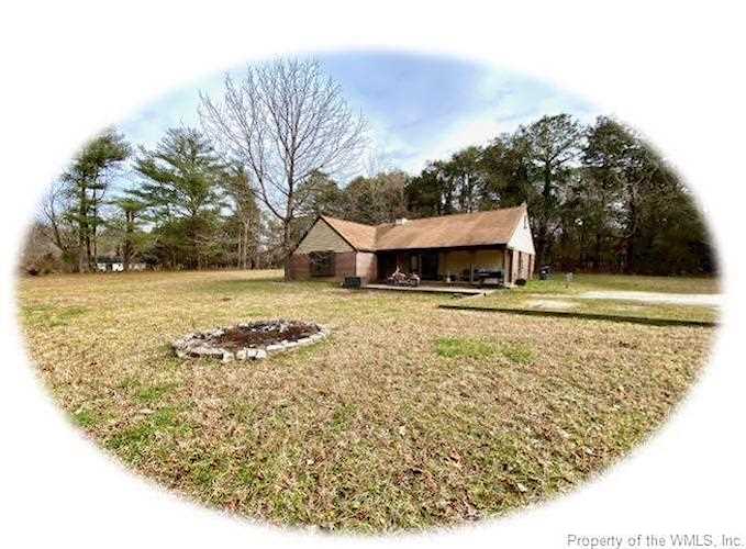 104 Birch Circle Williamsburg, VA 23188