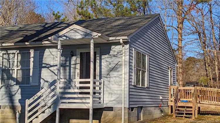 194 Clark Ln Williamsburg, VA 23188