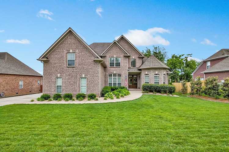 3004 Sakari Cir Spring Hill, TN 37174