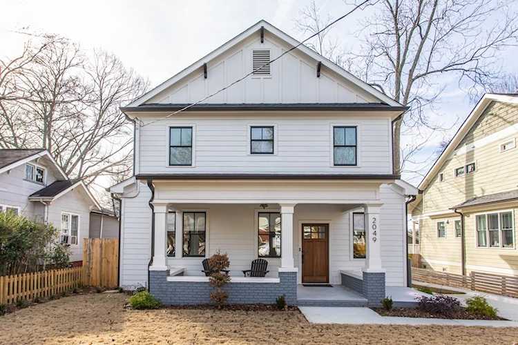2049 Dunwoody St NE Atlanta, GA 30317