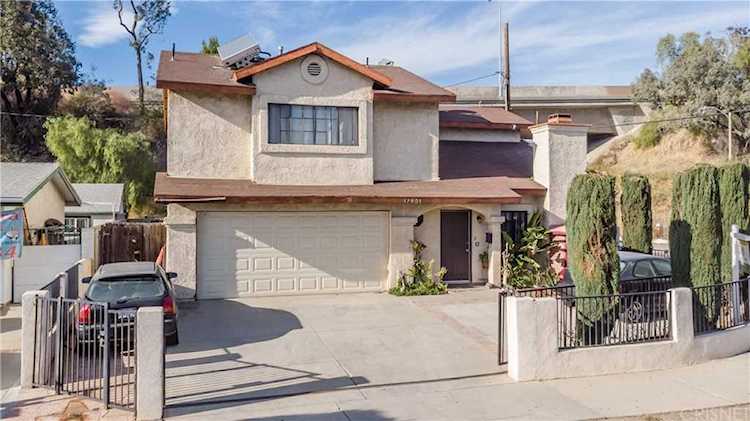 12801 Paxton Street Pacoima, CA 91331