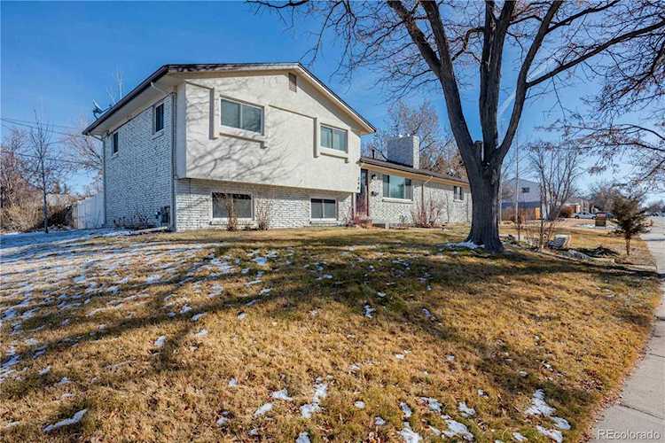 346 S Troy St Aurora, CO 80012
