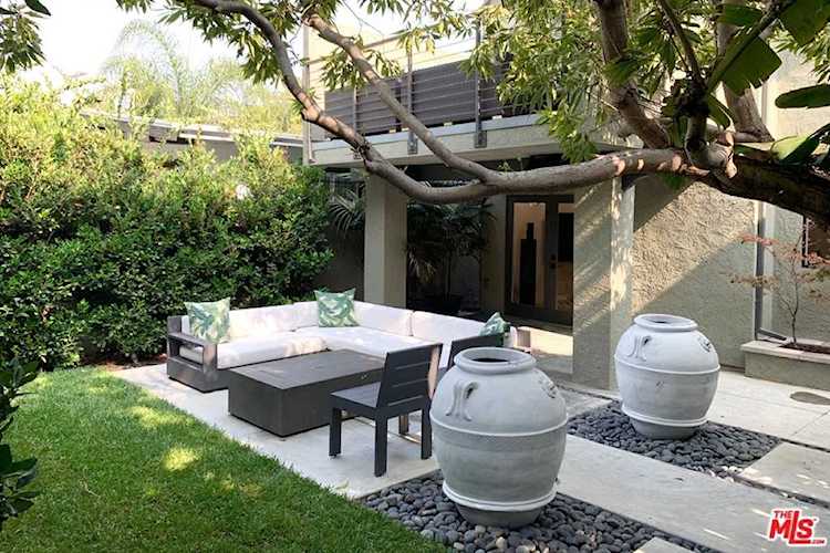 132 Vista Place Venice, CA 90291