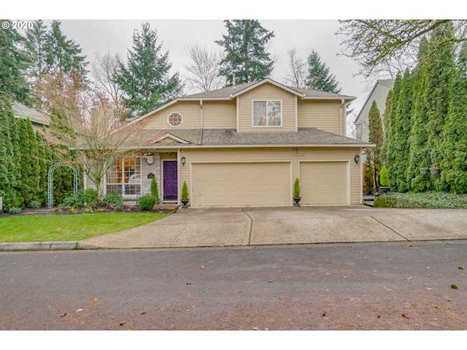 6126 SW Frost Ln Lake Oswego, OR 97035