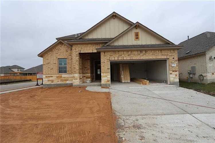 174 Eagle Ford DR Kyle, TX 78640