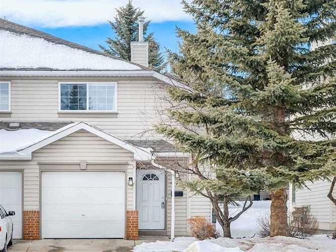 474 Millrise Dr SW Calgary, AB T2Y 3E6