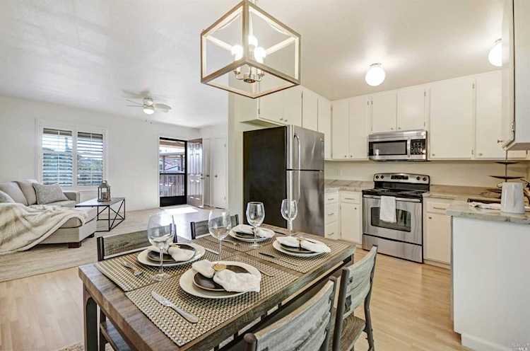 836 W Spain Street Sonoma, CA 95476