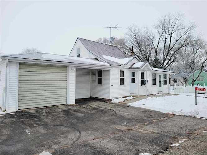 W12872 Konkel Rd Lewiston, WI 53965