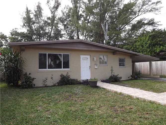 1410 NW 41st St Oakland Park, FL 33309