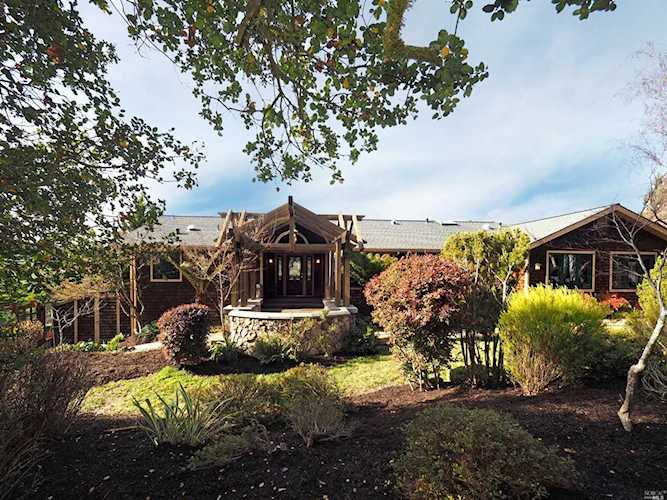 1610 Watertrough Road Sebastopol, CA 95472