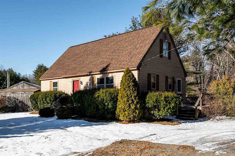 57 Depot Rd Epping, NH 03042