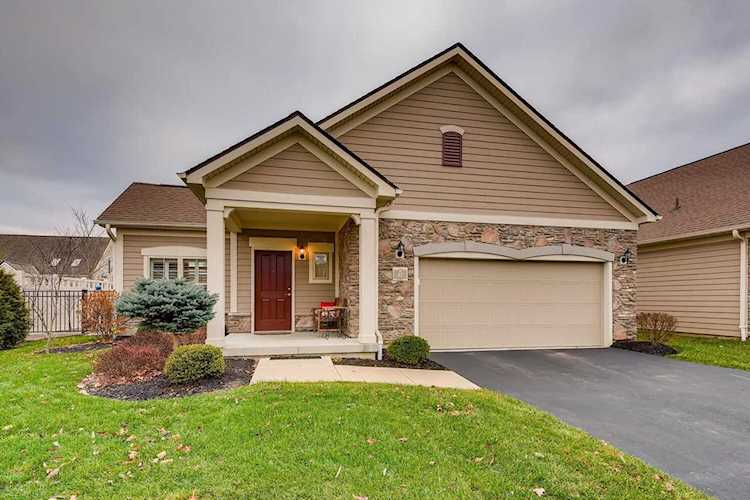 67 Park Knoll Place Powell, OH 43065